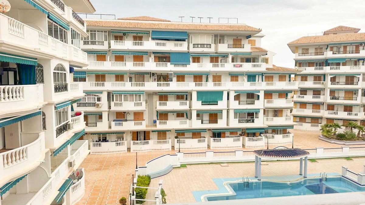 Sprzedaż mieszkania w Piso en Avenida Bélgica, 2, Los Europeos, Torrevieja, Torrevieja
photo 4
