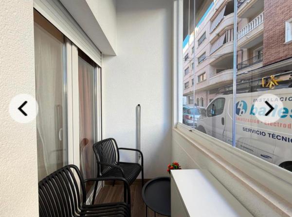 Sprzedaż mieszkania w Piso en Calle San Julián, Puerto Deportivo, Torrevieja, Torrevieja
thumbnail 1