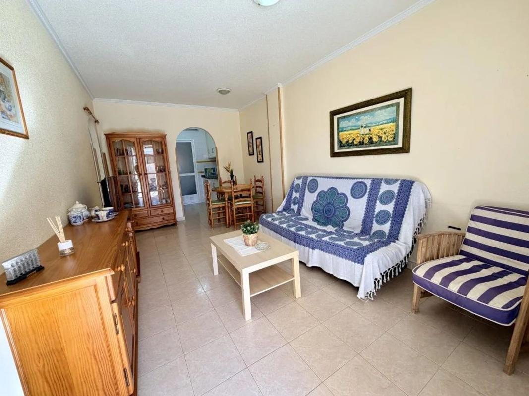 Продажа квартиры на Piso en Calle del Toboso, Aguas Nuevas, Torrevieja, Торревьеха
photo 5