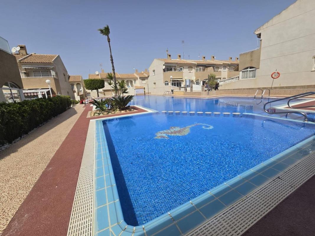 Propiedades en venta y alquiler en España photo 2