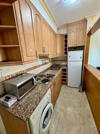 Venta de piso en Piso en Calle de la Purificación, 25, Gaspar Perrelló, Torrevieja, Torrevieja
 photo 4