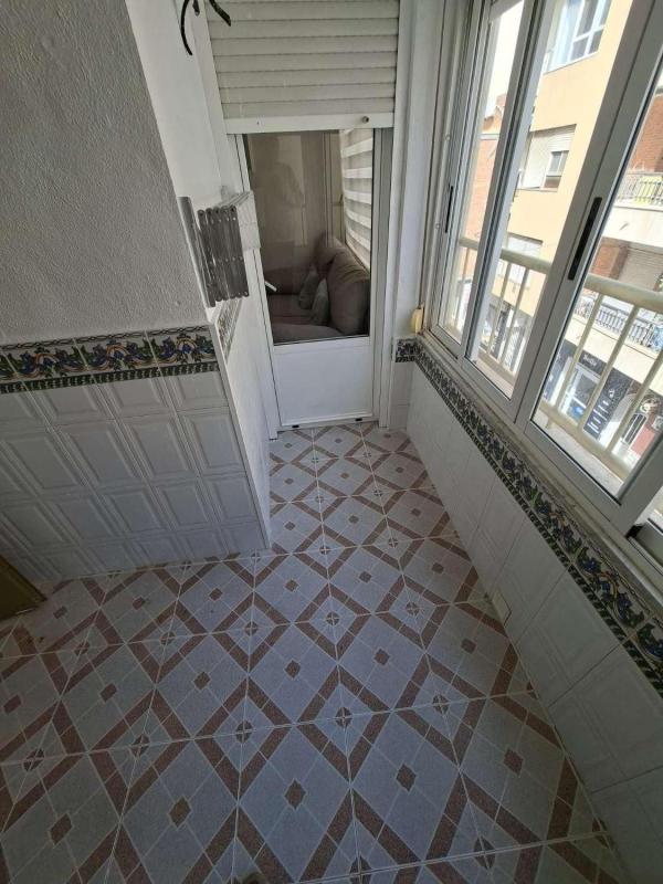 Sale of apartment in Piso en Las Piscinas Naturales, Torrevieja, Torrevieja
photo 5