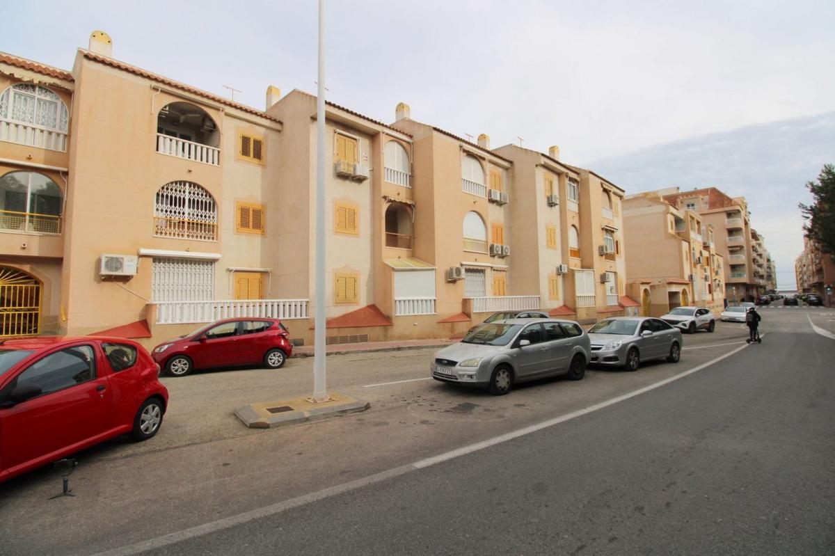 Sprzedaż mieszkania w Piso en El Acequión, Torrevieja, Torrevieja
photo 5