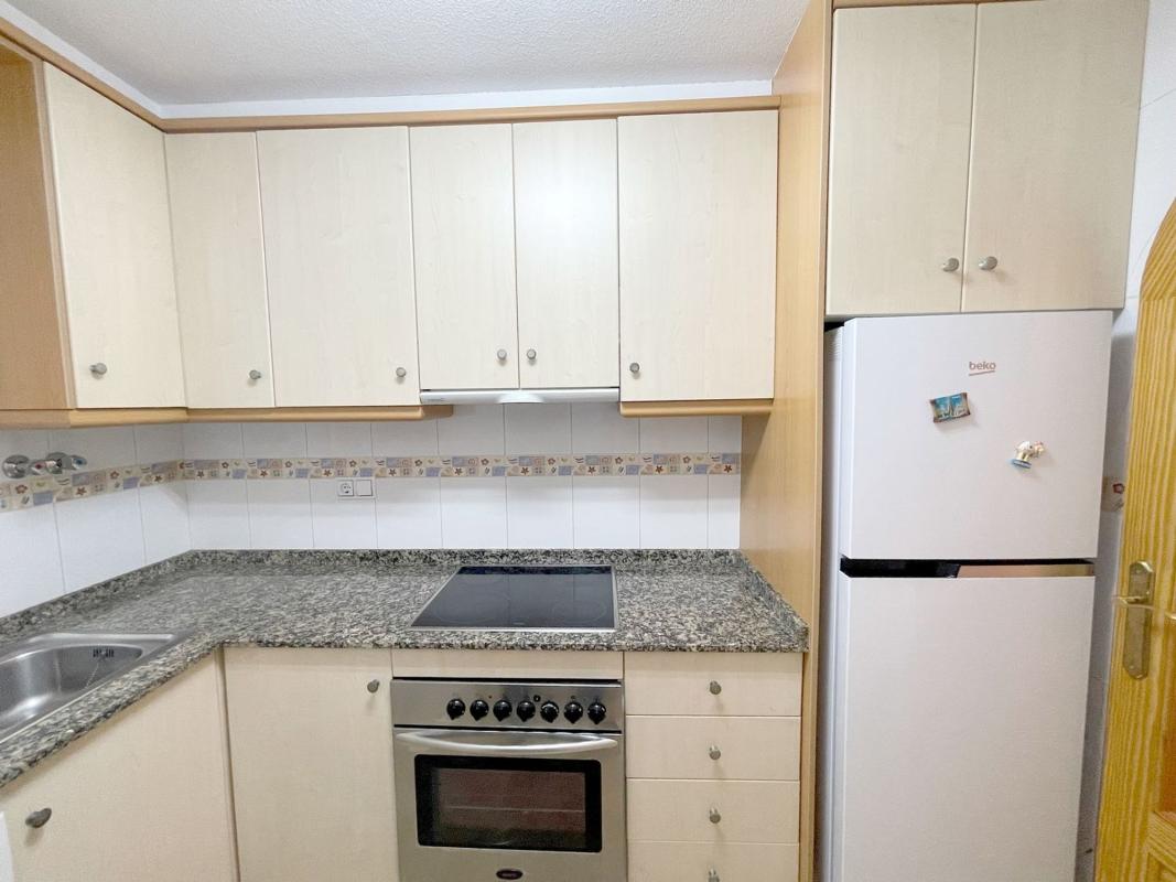 Sprzedaż mieszkania w Piso en Calle Beniel, 5, El Acequión, Torrevieja, Torrevieja
 photo 3