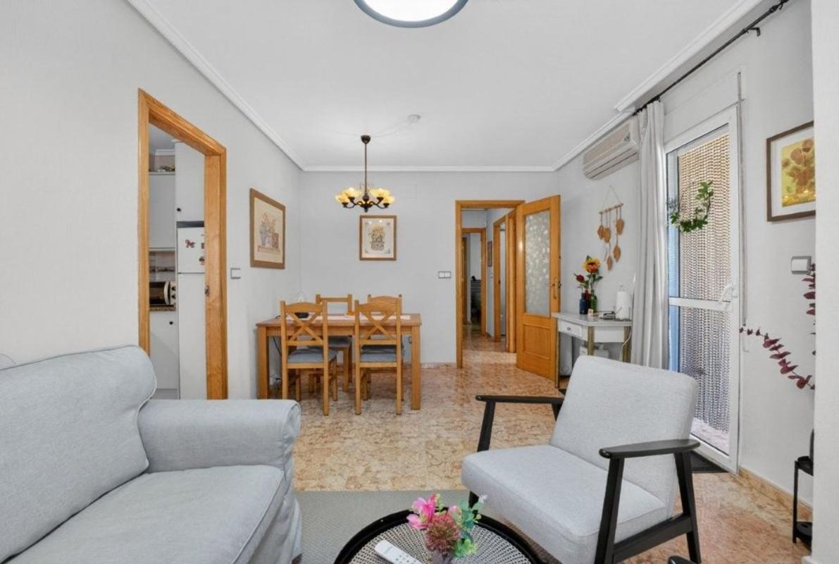 Venta de piso en Piso en Calle Moriones, 48, Antonio Machado, Torrevieja, Torrevieja
photo 4