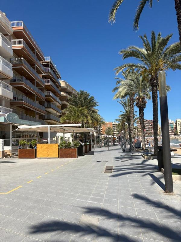 Sale of apartment in Piso en Calle Patricio Zammit, Las Piscinas Naturales, Torrevieja, Torrevieja
 photo 2