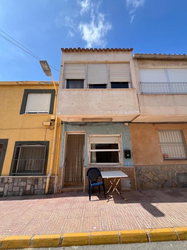 Propiedades en venta y alquiler en España photo 3