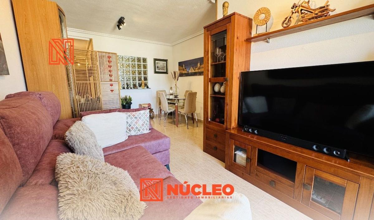 Venta de piso en Piso en Avenida de las Cortes Valencianas, Parque Acuático - Sector 25, Torrevieja, Torrevieja
photo 1