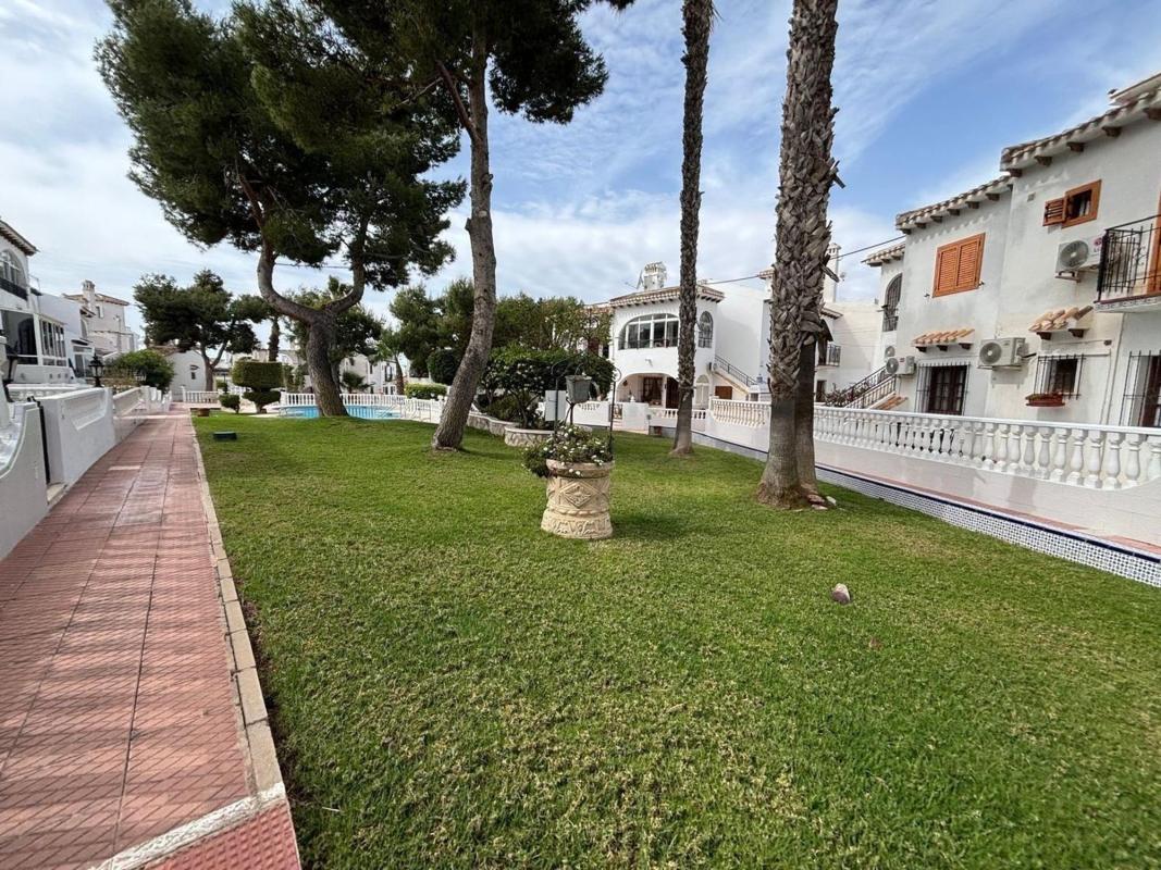 Продажа квартиры на Piso en Calle Áncora, Aguas Nuevas, Torrevieja, Торревьеха
 photo 2