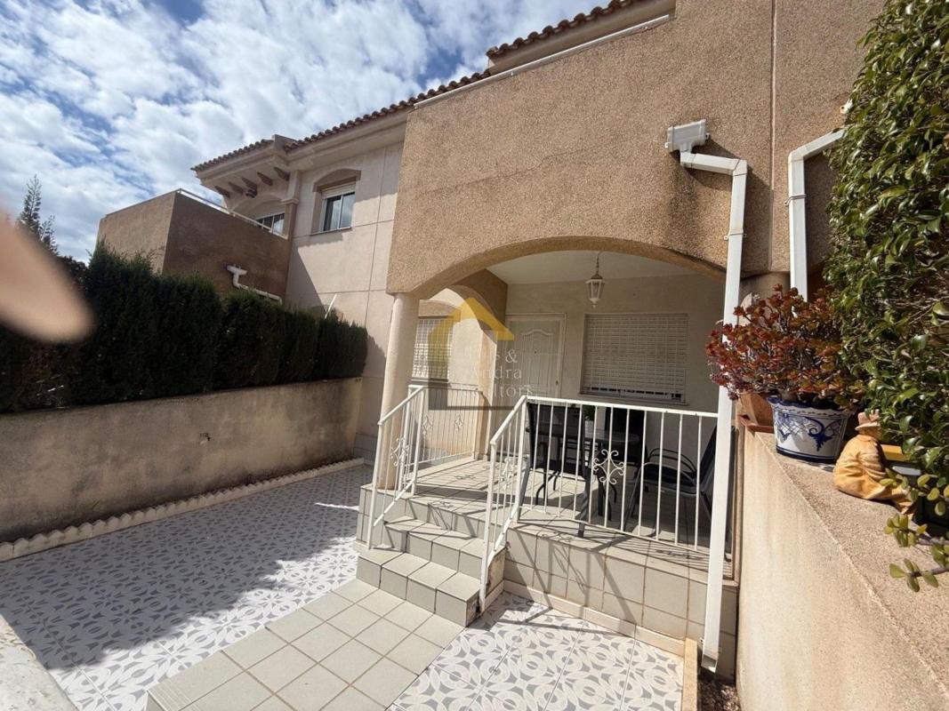 Propiedades en venta y alquiler en España photo 2