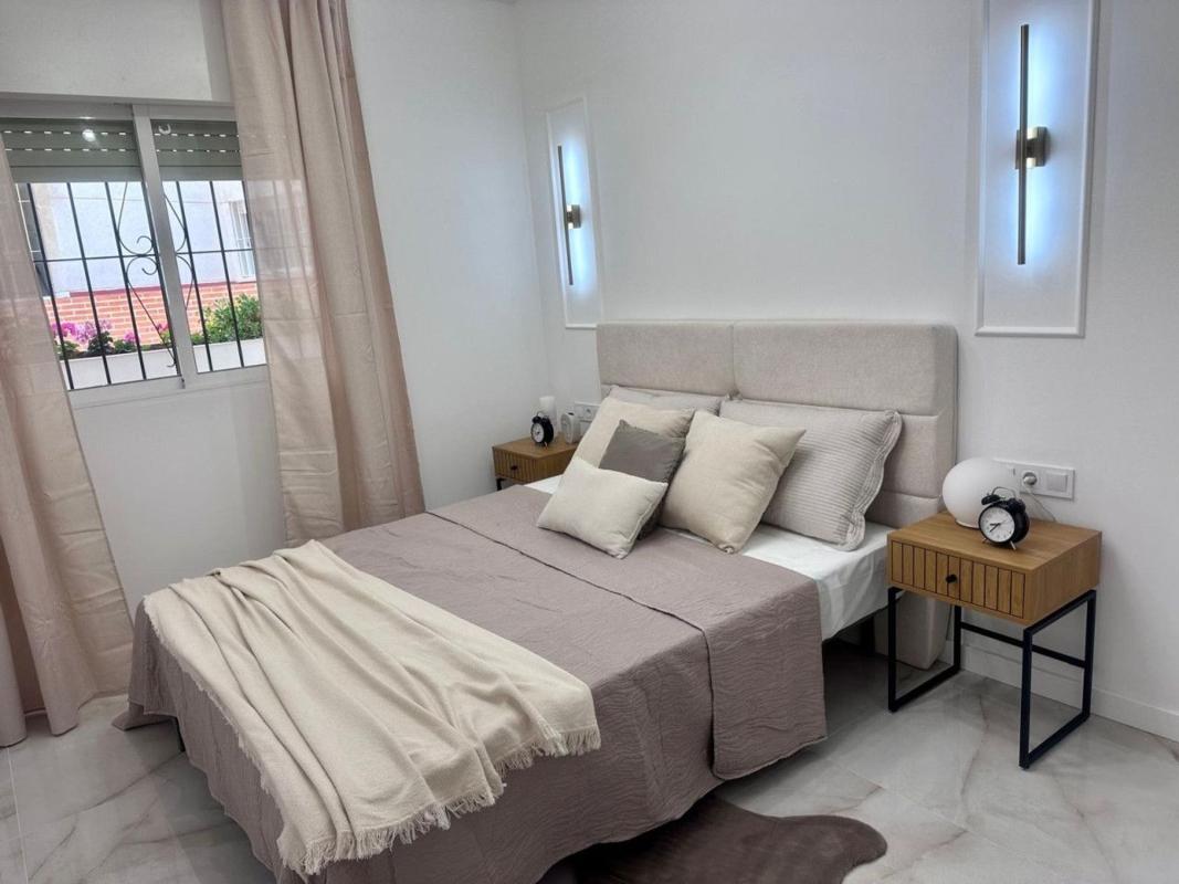 Venta de piso en Piso en Playa del Cura, Torrevieja, Torrevieja
photo 2