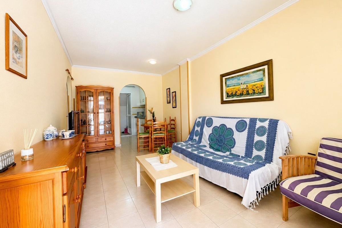 Venta de piso en Piso en Aguas Nuevas, Torrevieja, Torrevieja
photo 3