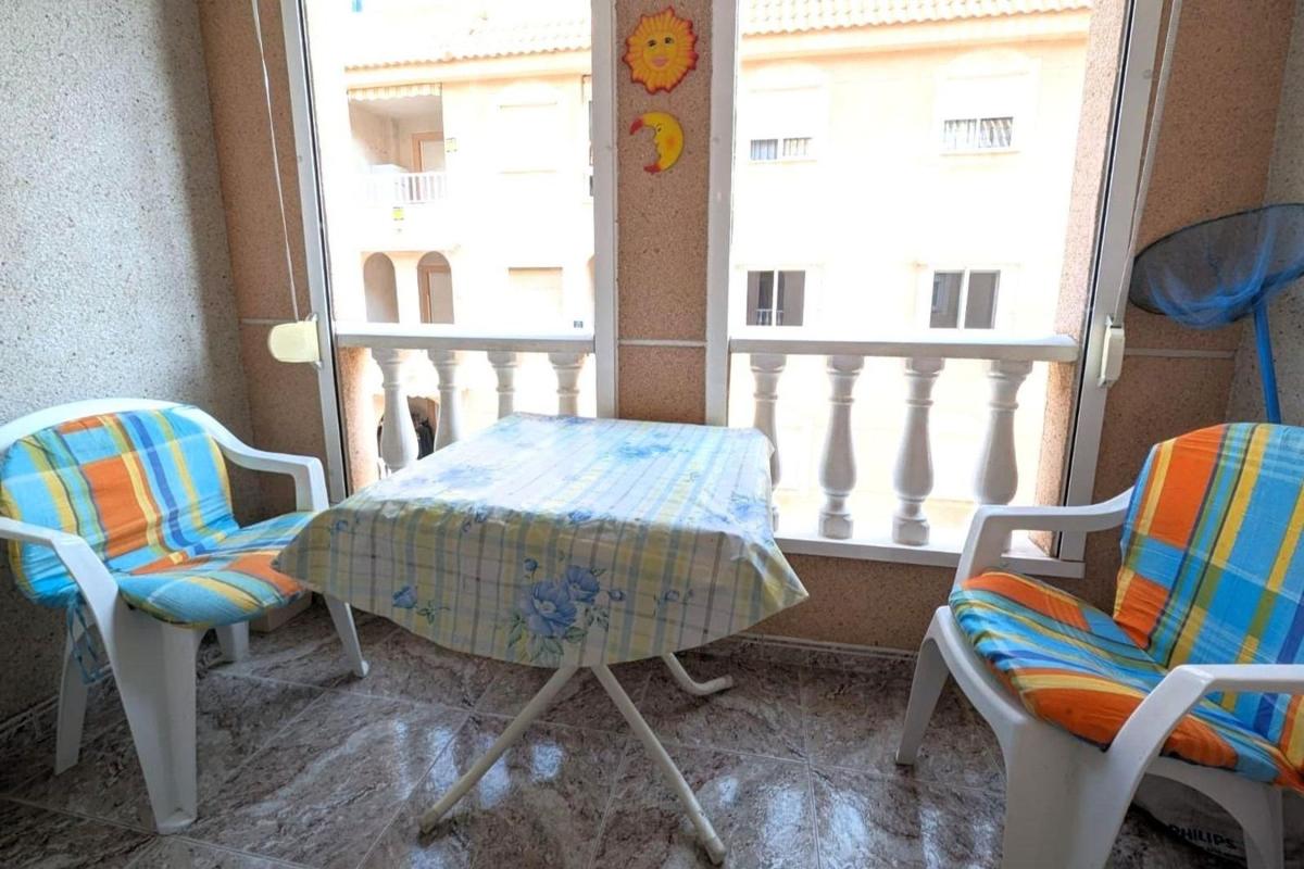 Sprzedaż mieszkania w Piso en Avenida de Pinoso, 12, El Acequión, Torrevieja, Torrevieja
photo 3