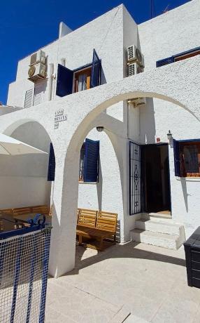 Independent chalet for sale in Casa o chalet en Calle Londres, 11, Nueva Torrevieja, Torrevieja, Torrevieja
 photo 2