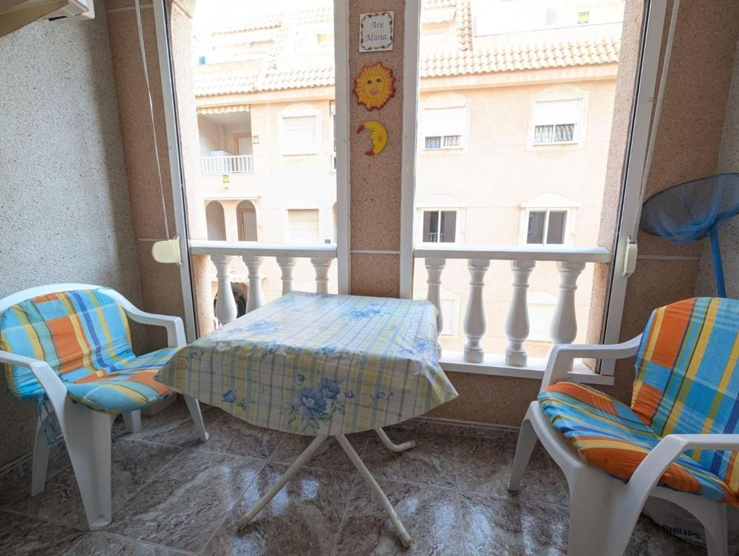 Sprzedaż mieszkania w Piso en Avenida de Pinoso, 12, El Acequión, Torrevieja, Torrevieja
photo 3
