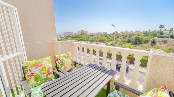 Venta de piso en Piso en Avenida Corinto, Torreblanca, Torrevieja, Torrevieja
 photo 1