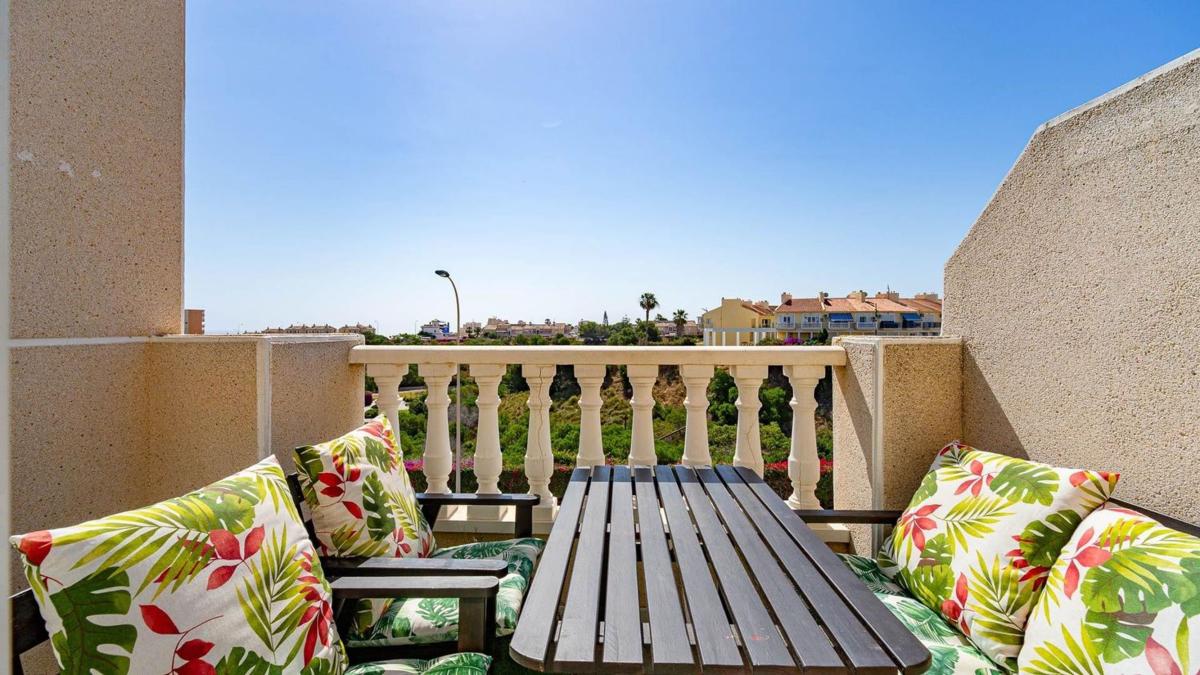 Venta de piso en Piso en Avenida Corinto, Torreblanca, Torrevieja, Torrevieja
 photo 3