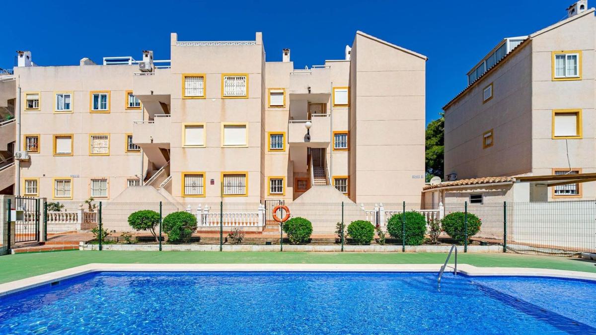 Venta de piso en Piso en Avenida Corinto, Torreblanca, Torrevieja, Torrevieja
 photo 5