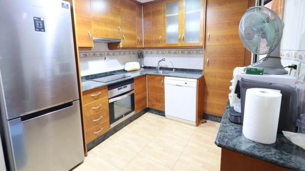 Sprzedaż mieszkania w Piso en Calle Rafal, 24, El Acequión, Torrevieja, Torrevieja
 photo 4