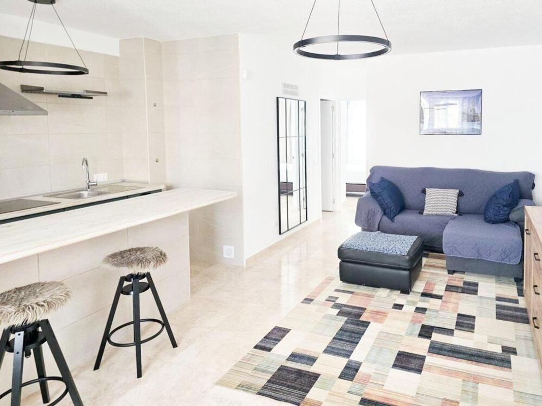 Sale of apartment in Piso en Avenida del Mediterráneo, Gaspar Perrelló, Torrevieja, Torrevieja
photo 3