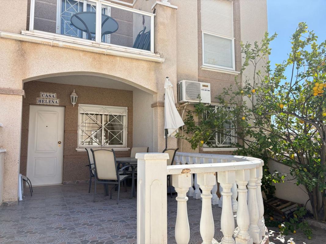 Venta de piso en Piso en Avenida de la Mancha s/n, Aguas Nuevas, Torrevieja, Torrevieja
photo 5