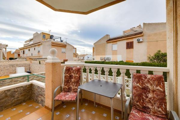 Venta de piso en Piso en Calle Camilo José Cela, 40, Zona los Frutales, Torrevieja, Torrevieja
thumbnail 1