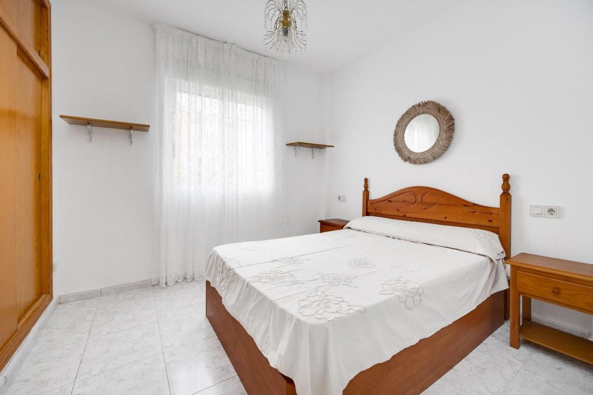 Venta de piso en Piso en Calle Camilo José Cela, 40, Zona los Frutales, Torrevieja, Torrevieja
photo 5