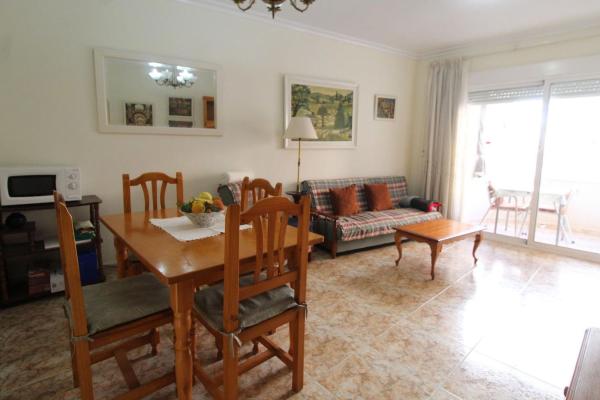 Продажа квартиры на Piso en Calle la Sal, 17, Playa del Cura, Torrevieja, Торревьеха
photo 1