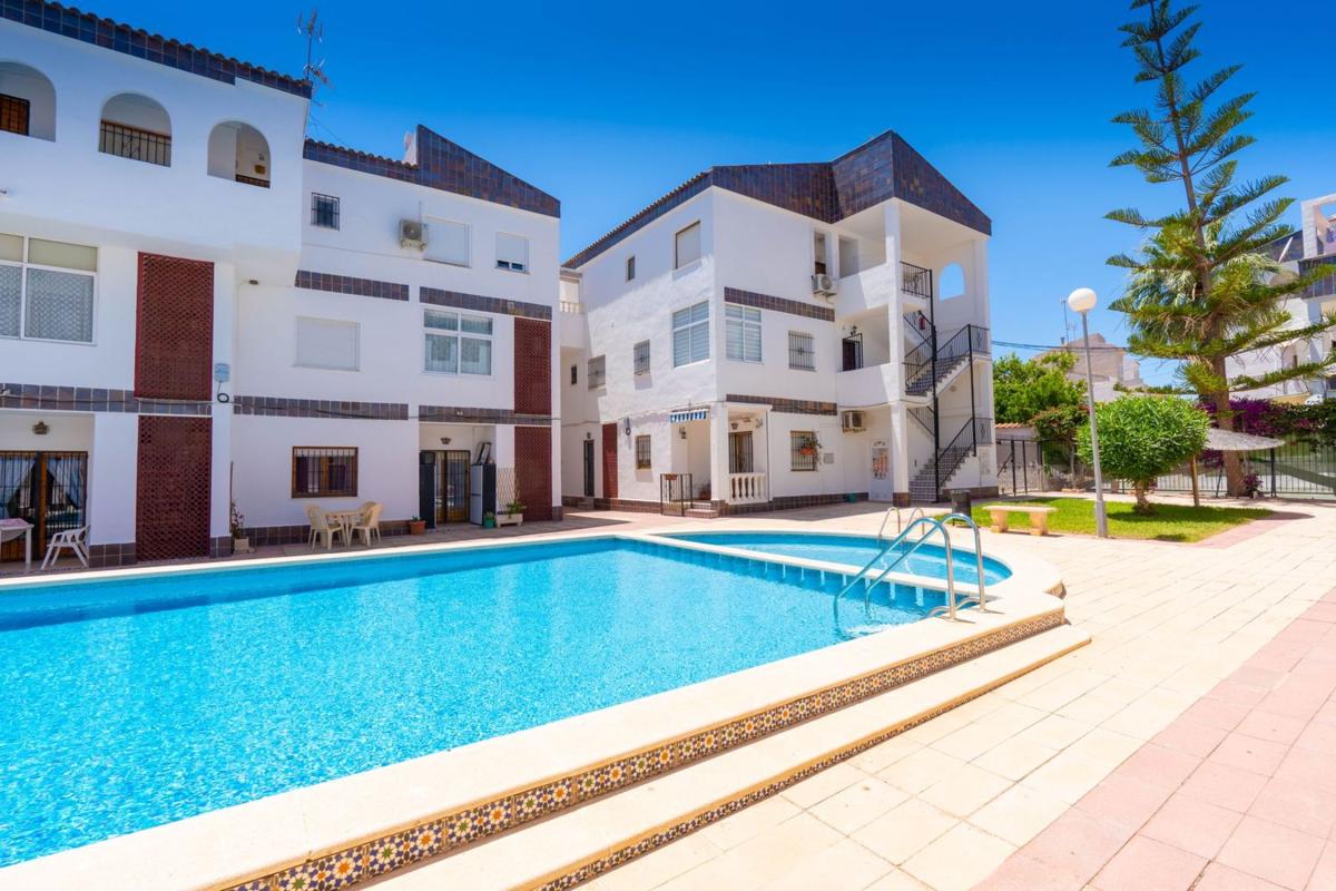 Venta de ático en Ático en Calle Dorada, 20 b, Punta Prima, Torrevieja, Torrevieja photo 3