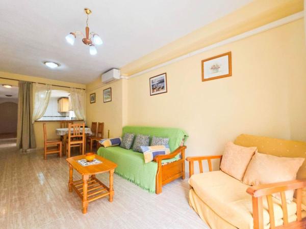 Venta de piso en Piso en Calle Goleta, Playa del Cura, Torrevieja, Torrevieja
thumbnail 1