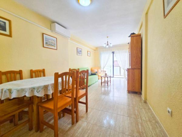 Venta de piso en Piso en Calle Goleta, Playa del Cura, Torrevieja, Torrevieja
thumbnail 2