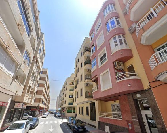 Sprzedaż mieszkania w Piso en Calle Beniajan, 9, El Acequión, Torrevieja, Torrevieja
 photo 1