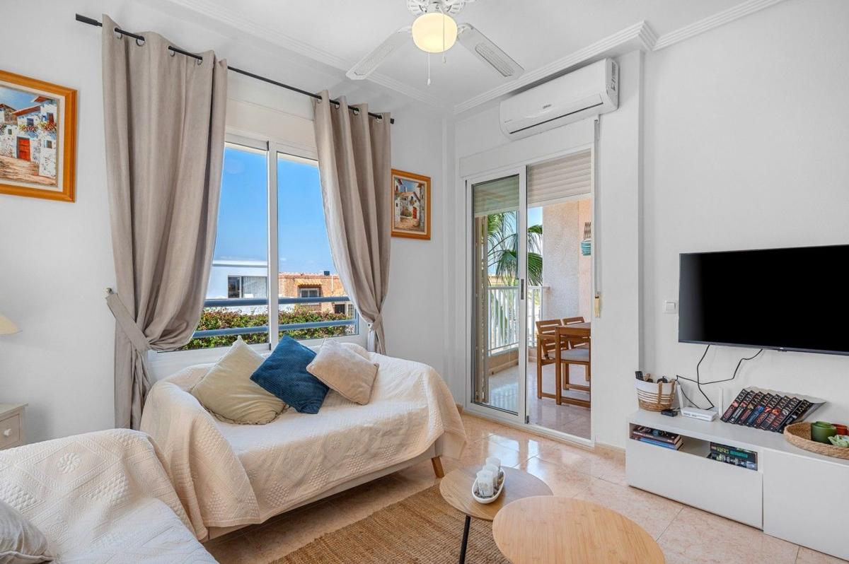 Sale of apartment in Piso en Calle San Sebastián, Cabo Cervera, Torrevieja, Torrevieja
photo 5