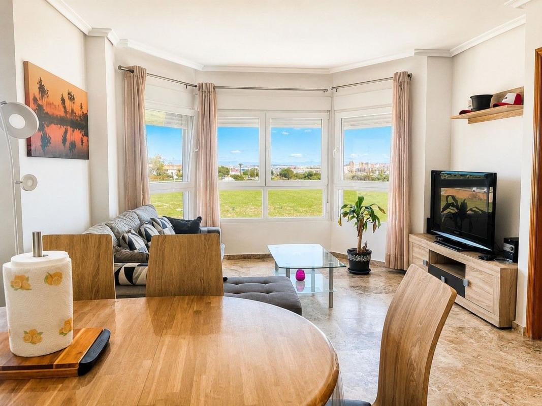 Продажа квартиры на Piso en Punta Prima, Torrevieja, Торревьеха
photo 1