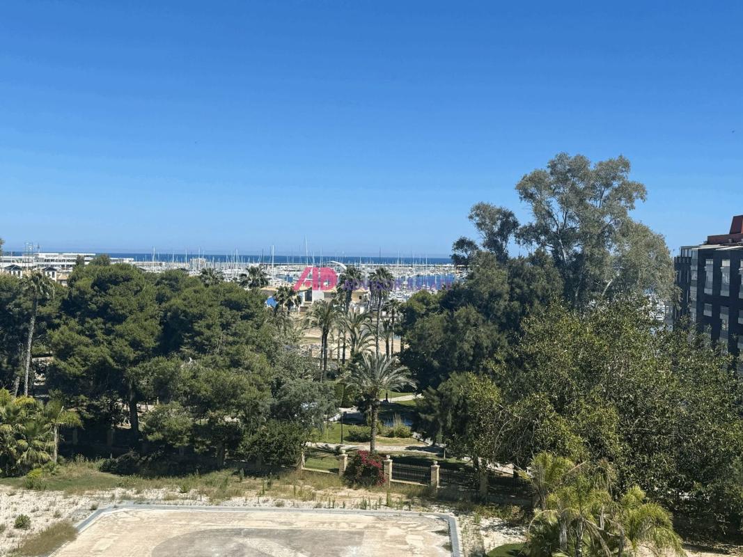 Venta de piso en Piso en Avenida Doctor Gregorio Marañón, 40, El Acequión, Torrevieja, Torrevieja
photo 2