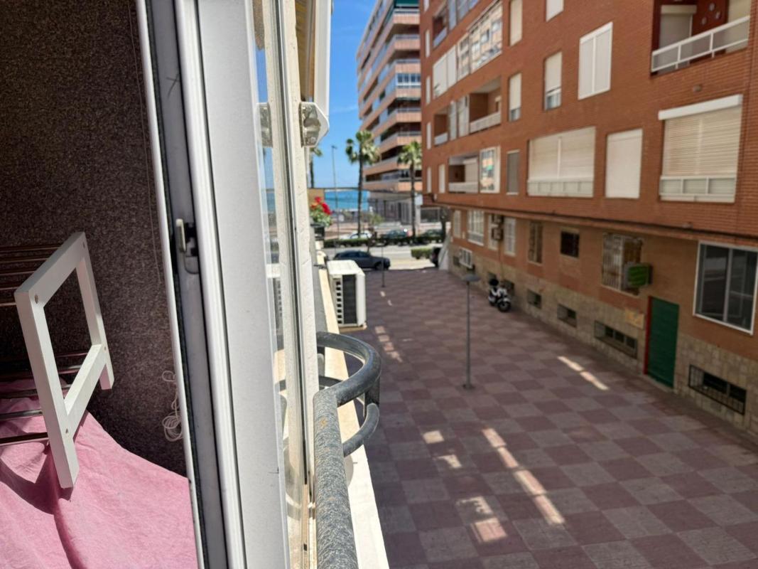 Venta de piso en Piso en Avenida Doctor Gregorio Marañón, El Acequión, Torrevieja, Torrevieja
photo 1