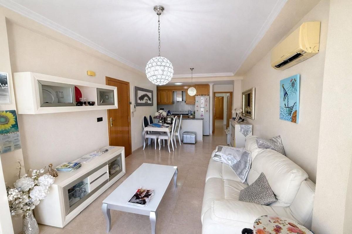 Продажа пентхауса на  Ático en Playa del Cura, Torrevieja, Торревьеха photo 3