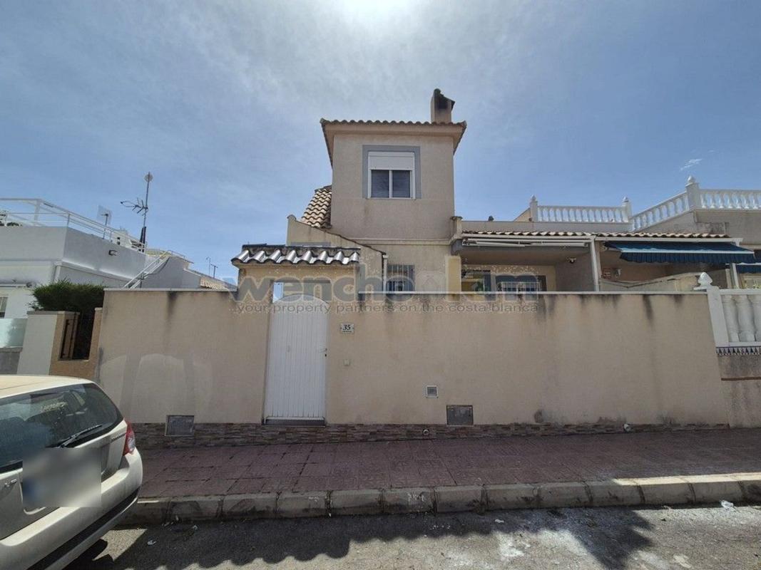 Venta de chalet independiente en Chalet pareado en Los Balcones - Los Altos del Edén, Torrevieja, Torrevieja
photo 2
