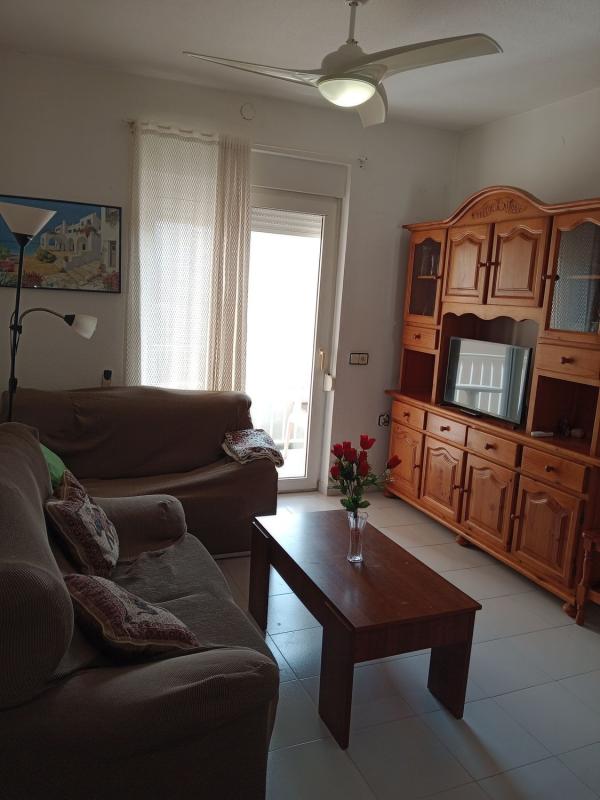 Продажа квартиры на Piso en Calle de Pedro Lorca, 102, Las Piscinas Naturales, Torrevieja, Торревьеха
photo 1