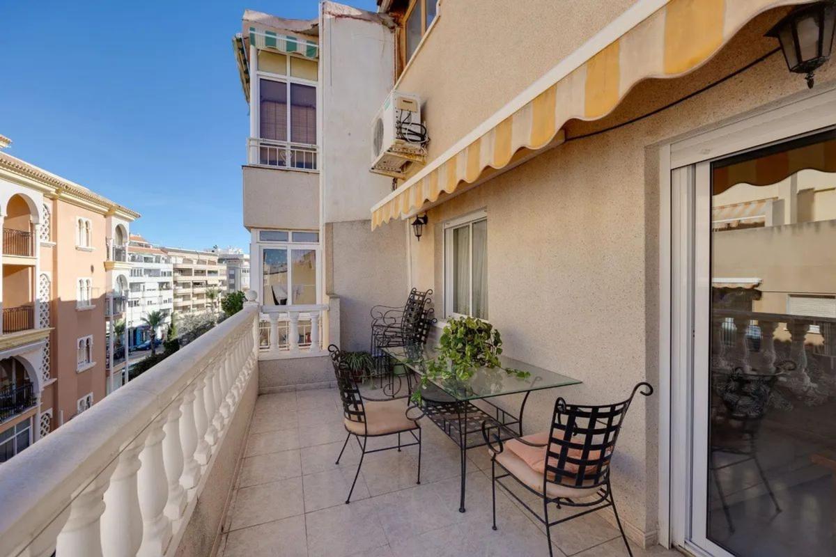 Продажа пентхауса на Ático en Calle Vicente Blasco Ibáñez, 146, Playa del Cura, Torrevieja, Торревьеха photo 1