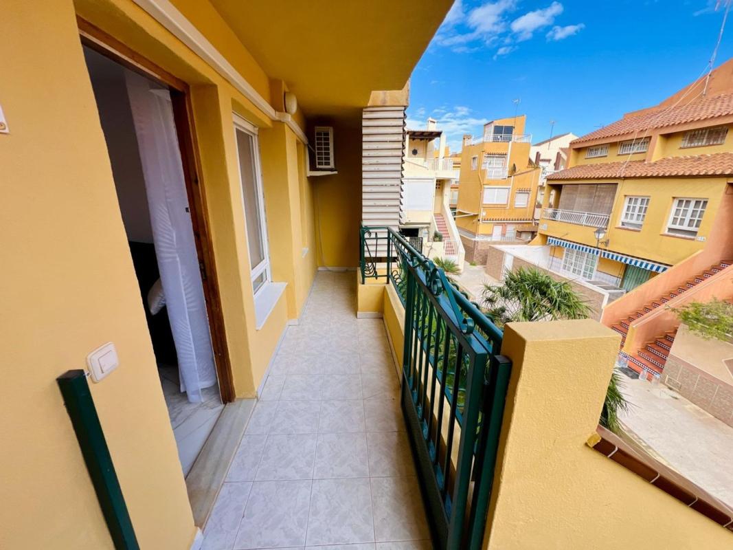 Venta de piso en Piso en Calle Mar del Norte, 13, La Veleta, Torrevieja, Torrevieja
photo 4