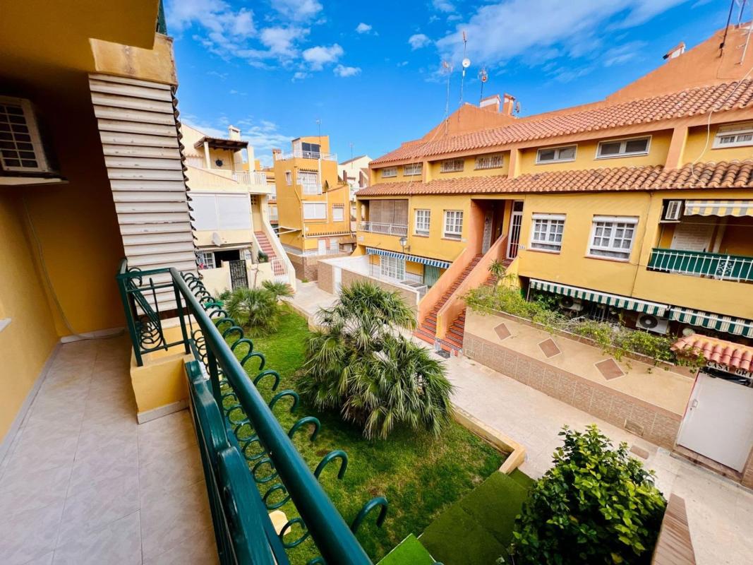Venta de piso en Piso en Calle Mar del Norte, 13, La Veleta, Torrevieja, Torrevieja
photo 5