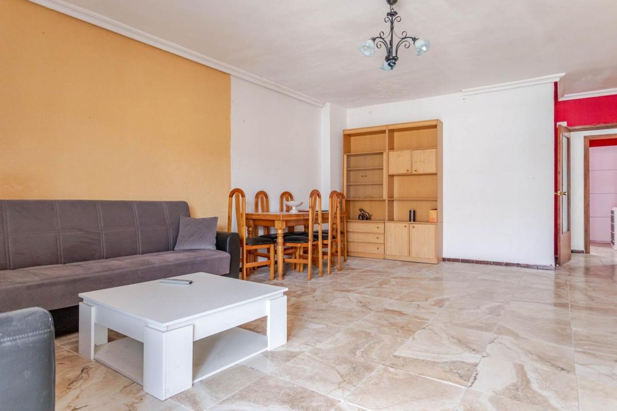 Venta de piso en Piso en Avenida Doctor Gregorio Marañón, El Acequión, Torrevieja, Torrevieja
photo 4
