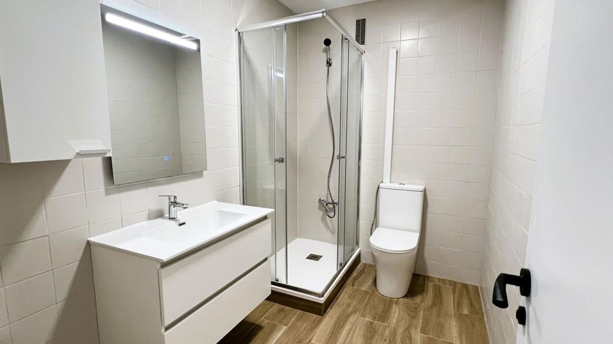 Venta de piso en Piso en Calle San Miguel de Salinas, 12, El Acequión, Torrevieja, Torrevieja
photo 5