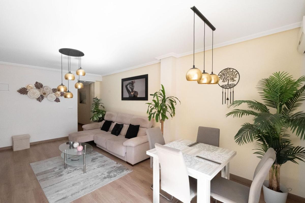 Продажа квартиры на Piso en Calle Corbeta, Playa del Cura, Torrevieja, Торревьеха
photo 3