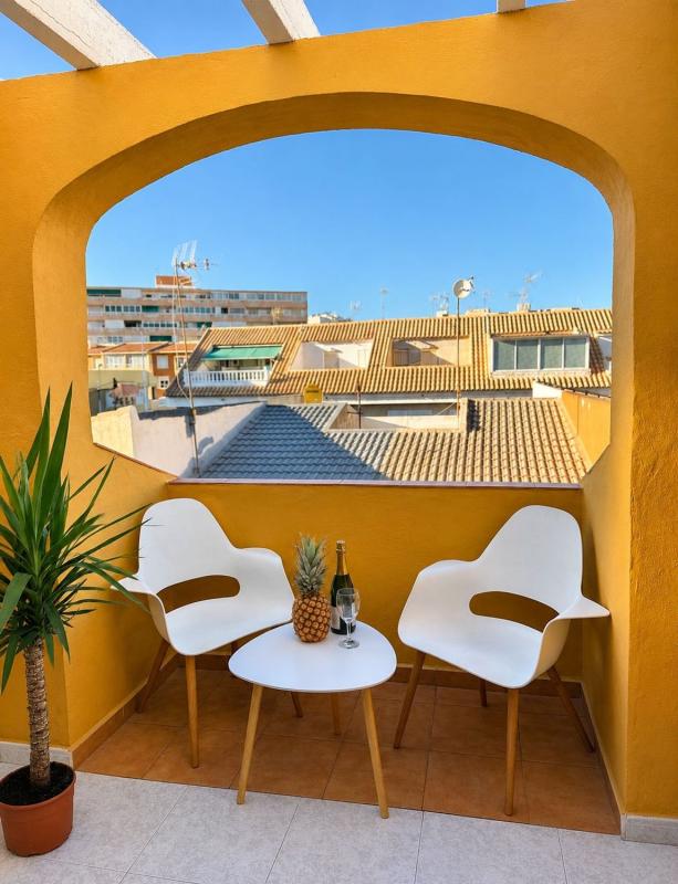 Продажа квартиры на Piso en Avenida de Inglaterra, 48, Los Europeos, Torrevieja, Торревьеха
photo 2