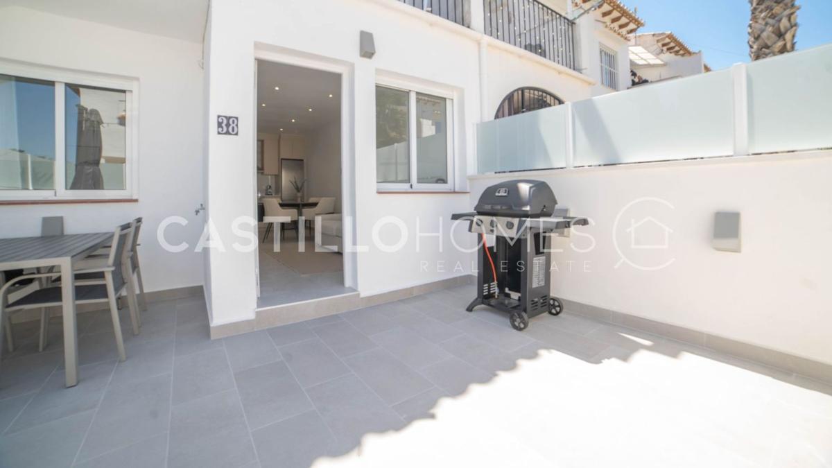 Venta de piso en Piso en ur lago jardin, 9, Los Balcones - Los Altos del Edén, Torrevieja, Torrevieja
photo 3