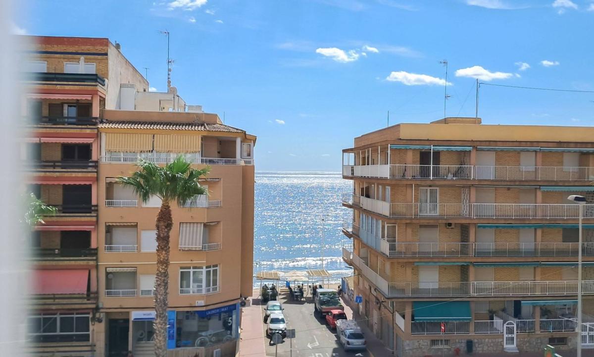 Penthouse sale in Ático en Calle Callosa del Segura, Playa de los Náufragos, Torrevieja, Torrevieja photo 1