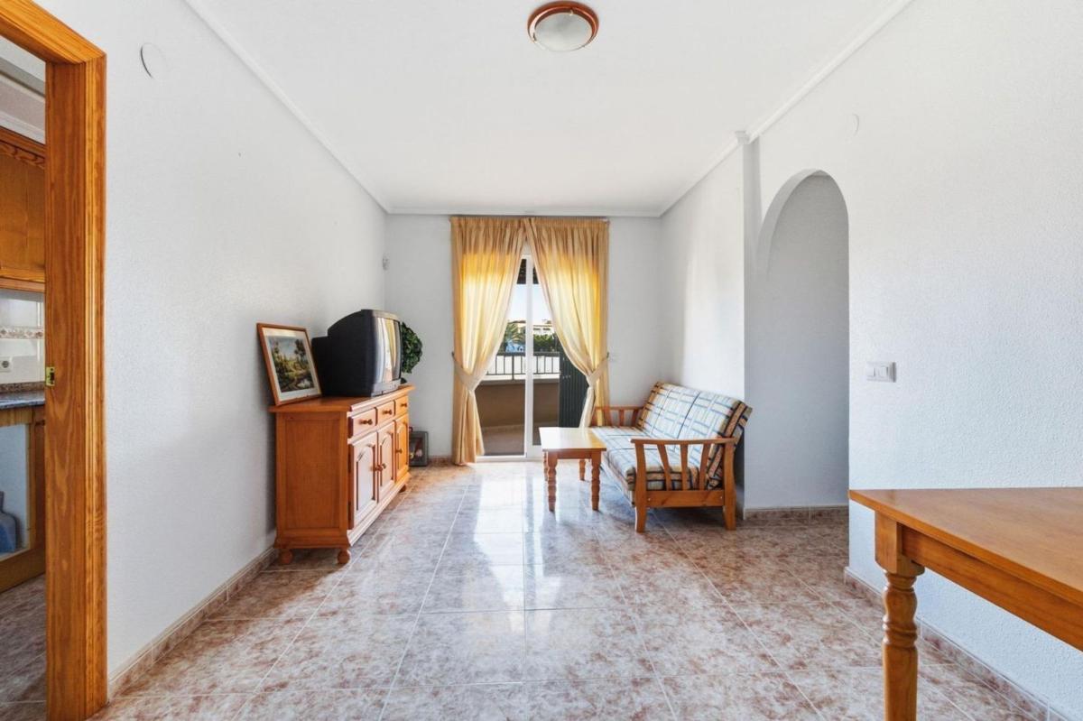 Продажа квартиры на Piso en Avenida Diego Ramírez Pastor, Playa de los Locos, Torrevieja, Торревьеха
photo 1