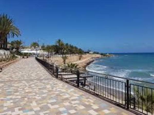 Продажа квартиры на Piso en Calle Mar Llana, 2 , 3b, Punta Prima, Torrevieja, Торревьеха
photo 1